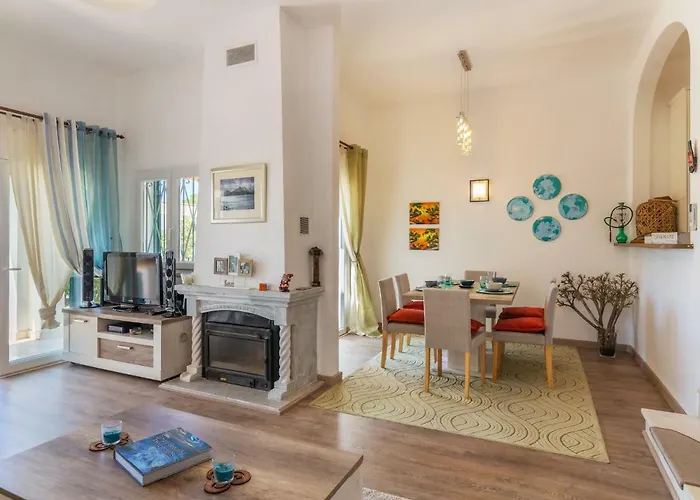 Ferienhaus Roberts By Interhome